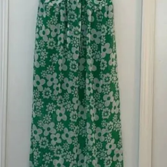 NWOT no boundaries juniors green white floral maxi dress halter tie cut out side - Picture 5 of 9